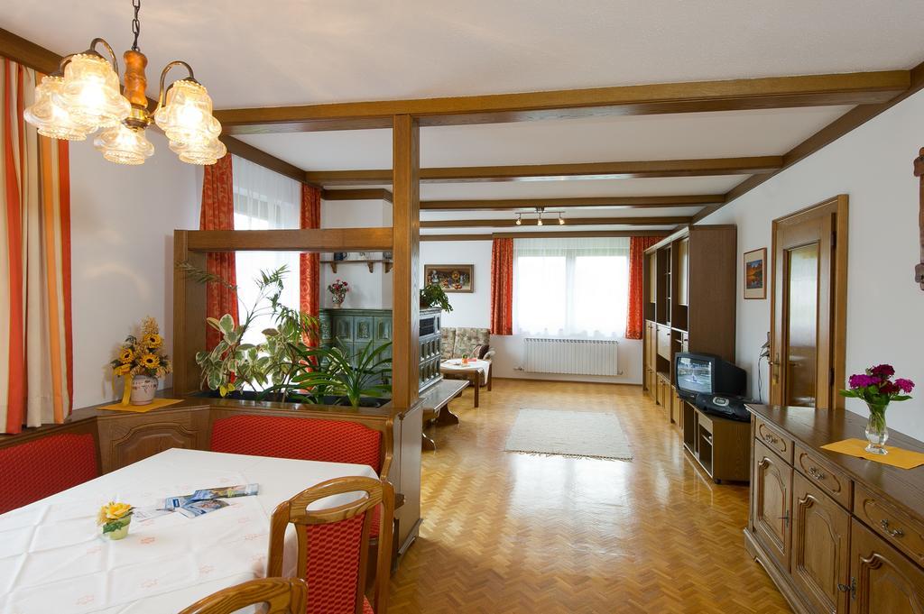 Ferienhaus Birkenweg Радштадт Номер фото